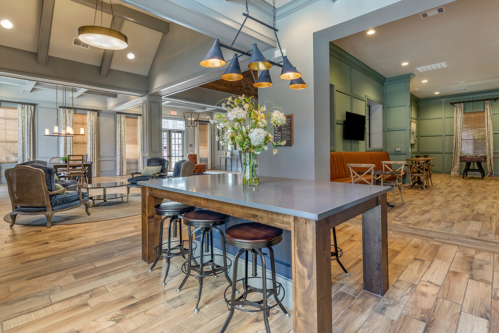 Clubroom and lounge with island seating and couch seating